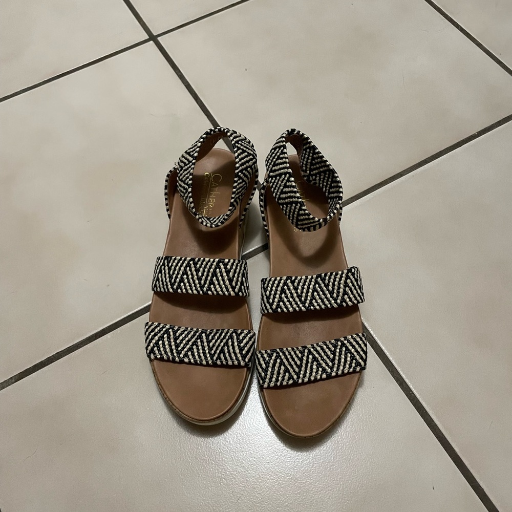 Catherine by Catherine malandrino sandals size 8.5